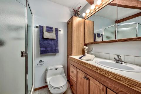 13656 Ski View Loop, Truckee, CA 96161 photo 17