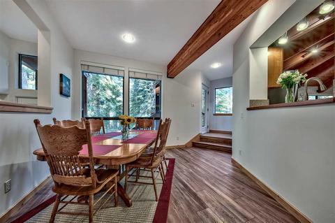 13656 Ski View Loop, Truckee, CA 96161 photo 12