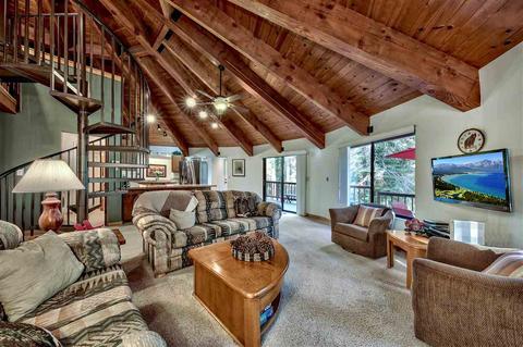13656 Ski View Loop, Truckee, CA 96161 photo 7