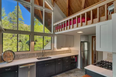 2217 Bear Falls Ln, Alpine Meadows, CA 96146 photo 4