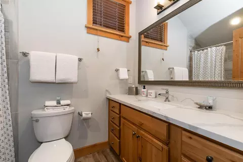 12157 Lookout Loop, Truckee, CA 96161 photo 16