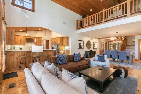 12157 Lookout Loop, Truckee, CA 96161 photo 7