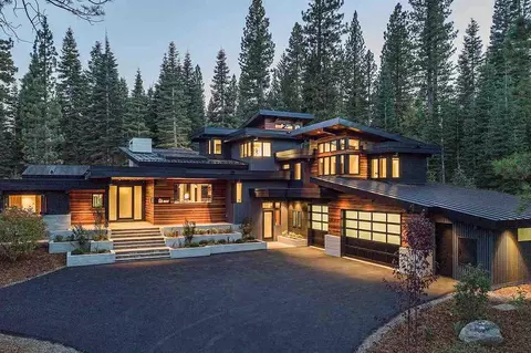 10629 Carson Range Rd, Truckee, CA 96161 photo 1