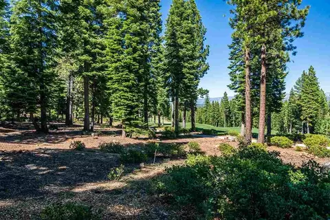 8324 Valhalla Dr, Truckee, CA 96161 photo 4