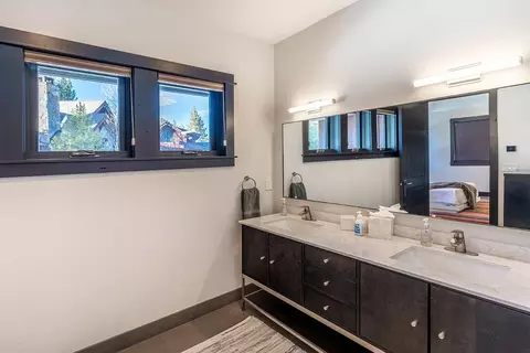 8440 Jake Teeter, Truckee, CA 96161 photo 17