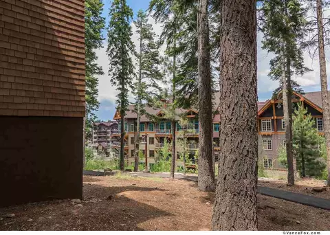 4006 Skiview Loop # 4006, Truckee, CA 96161 photo 12