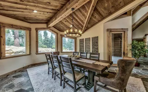2110 Eagle Feather Ct, Truckee, CA 96161 photo 8