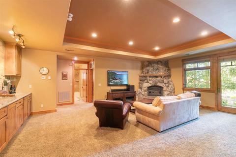 11521 Bottcher Loop, Truckee, CA 96161 photo 10