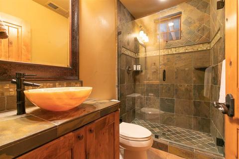 11521 Bottcher Loop, Truckee, CA 96161 photo 19