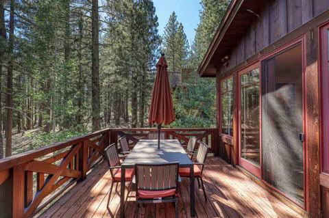 11521 Bottcher Loop, Truckee, CA 96161 photo 21