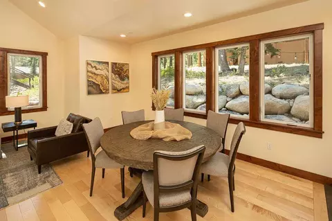 12024 Cavern Way, Truckee, CA 96161 photo 5