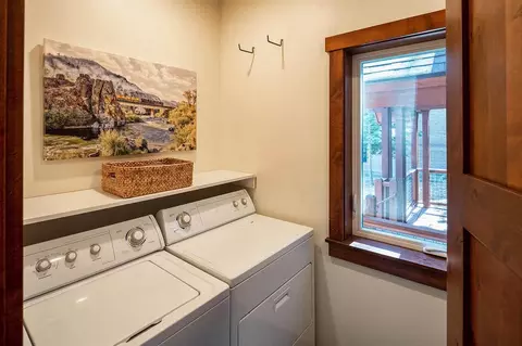 12024 Cavern Way, Truckee, CA 96161 photo 20