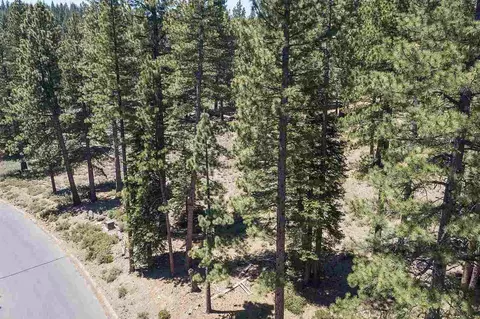 11610 Bottcher Loop, Truckee, CA 96161 photo 9
