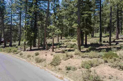 11610 Bottcher Loop, Truckee, CA 96161 photo 12