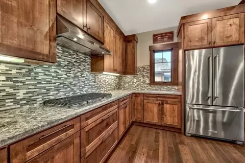 10175 Annies Loop, Truckee, CA 96161 photo 13