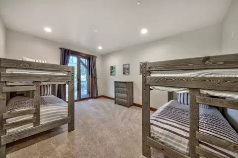 10175 Annies Loop, Truckee, CA 96161 photo 21