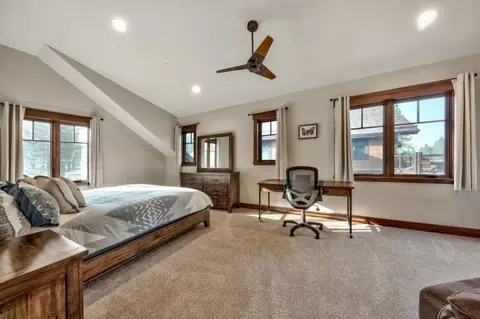 10175 Annies Loop, Truckee, CA 96161 photo 16