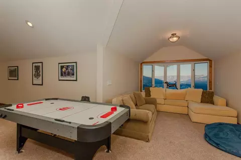 12895 Pinnacle Loop, Truckee, CA 96161 photo 13