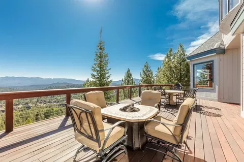 12895 Pinnacle Loop, Truckee, CA 96161 photo 15