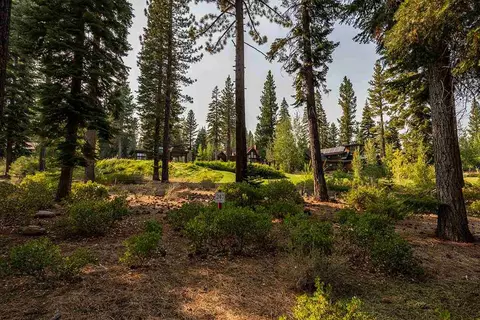 8740 Breakers Ct, Truckee, CA 96161 photo 6