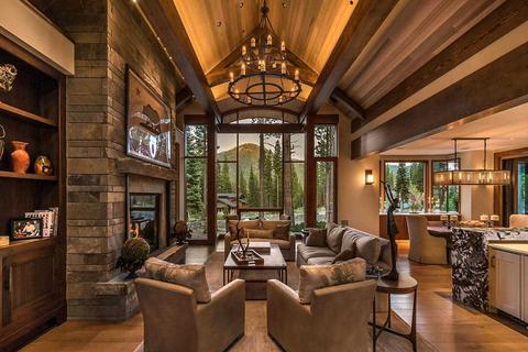 10451 Thunderbird Ct, Truckee, CA 96161 photo 4