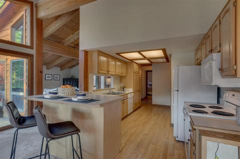 531 Wolf Tree, Truckee, CA 96161 photo 4