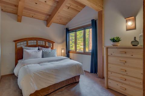 531 Wolf Tree, Truckee, CA 96161 photo 12