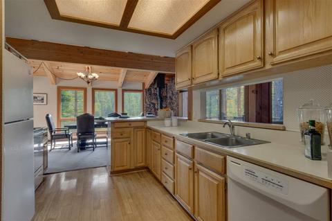 531 Wolf Tree, Truckee, CA 96161 photo 5