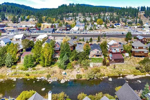 10061 E River St, Truckee, CA 96161 photo 1
