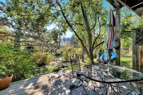 10061 E River St, Truckee, CA 96161 photo 5