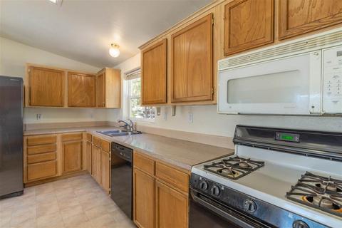 11599 E Ridge Rd, Truckee, CA 96161 photo 5
