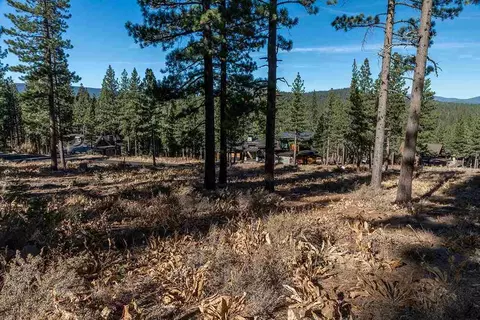 8256 Ehrman Dr, Truckee, CA 96161 photo 8