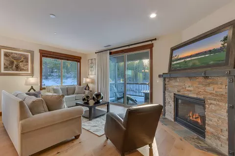 11651 Mcclintock Loop # 3, Truckee, CA 96161 photo 1