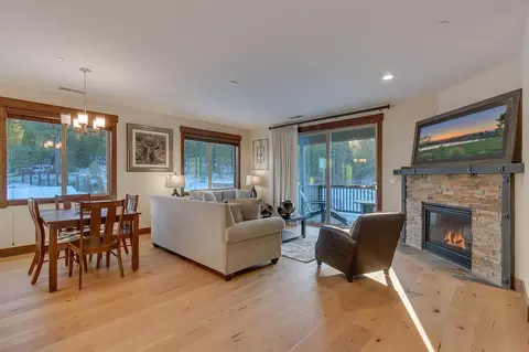 11651 Mcclintock Loop # 3, Truckee, CA 96161 photo 3