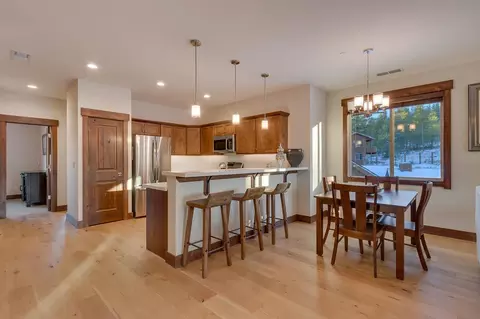 11651 Mcclintock Loop # 3, Truckee, CA 96161 photo 4