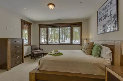 11665 Mcclintock Loop # 3, Truckee, CA 96161 photo 6