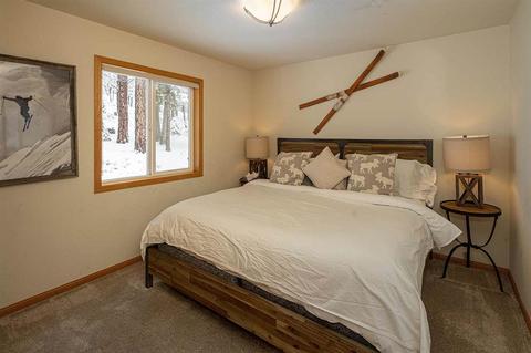 528 Wolf Tree, Truckee, CA 96161 photo 12