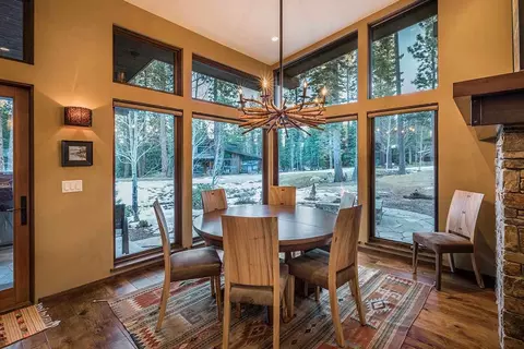 8755 Breakers Ct, Truckee, CA 96161 photo 5