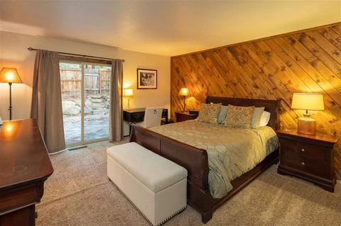 12093 Pine Forest Rd, Truckee, CA 96161 photo 11
