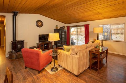 12093 Pine Forest Rd, Truckee, CA 96161 photo 8