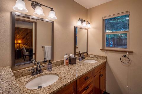 12093 Pine Forest Rd, Truckee, CA 96161 photo 13