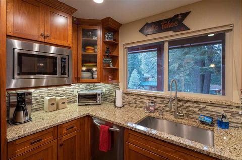 12093 Pine Forest Rd, Truckee, CA 96161 photo 16