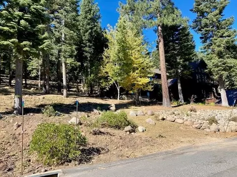 2218 Silver Fox Ct, Truckee, CA 96161 photo 3