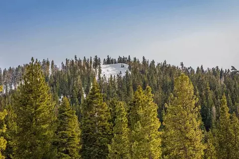 9507 Cloudcroft Ct, Truckee, CA 96161 photo 1