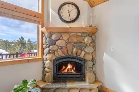 12480 Pinnacle Loop, Truckee, CA 96161 photo 6