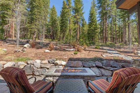 11490 Bottcher Loop, Truckee, CA 96161 photo 3