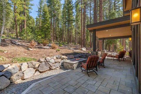 11490 Bottcher Loop, Truckee, CA 96161 photo 4