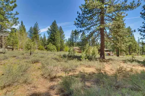 11670 Bottcher Loop, Truckee, CA 96161 photo 1