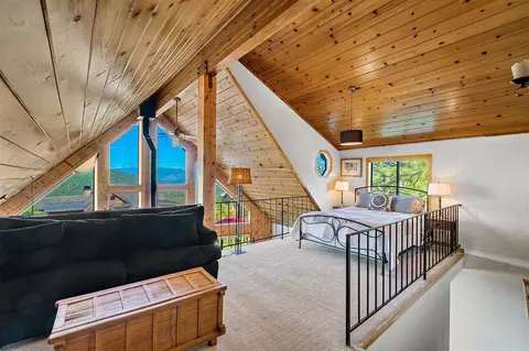 13034 Pinnacle Loop, Truckee, CA 96161 photo 16