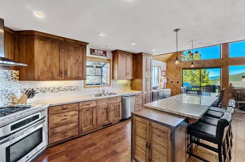 13034 Pinnacle Loop, Truckee, CA 96161 photo 7